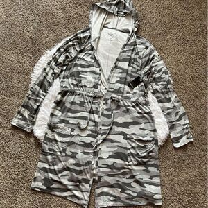 Torrid Super Soft Knits Camo Cardigan New Stretchy Drawstring Waist Womens 2X